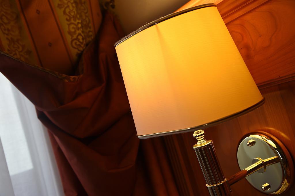 Hotel Acqui & Centro Benessere أكوي تيرمي المظهر الخارجي الصورة