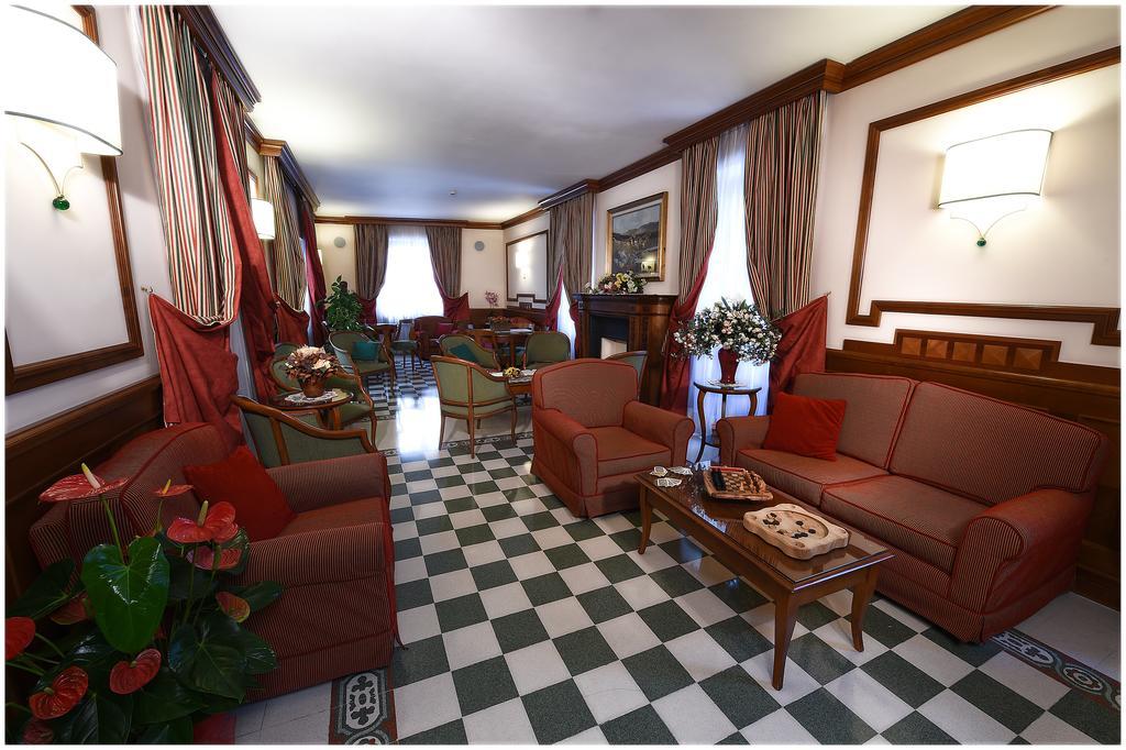 Hotel Acqui & Centro Benessere أكوي تيرمي المظهر الخارجي الصورة